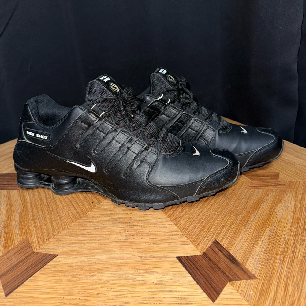 Nike Shox black Men’s size 13